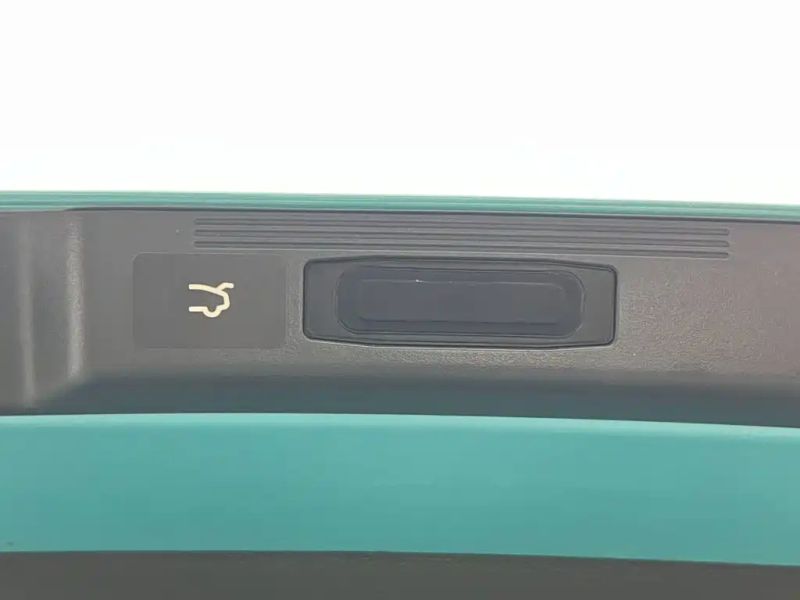 eπ 007