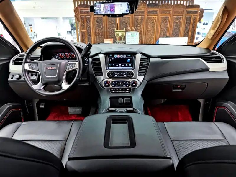 Hummer yukon