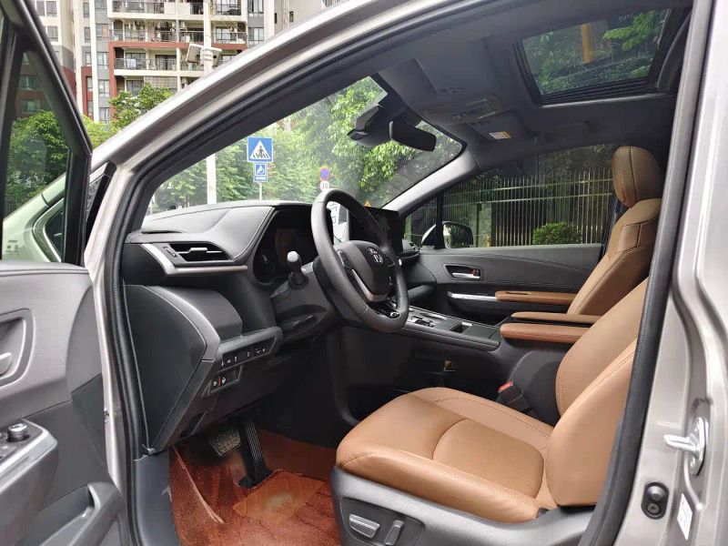 alphard sienna
