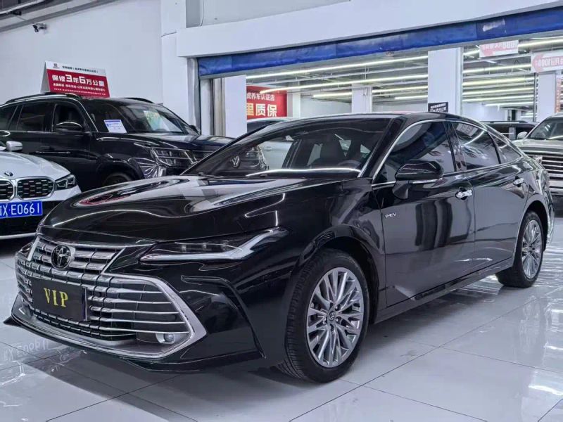 alphard avalon