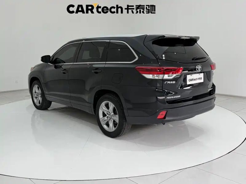 alphard highlander