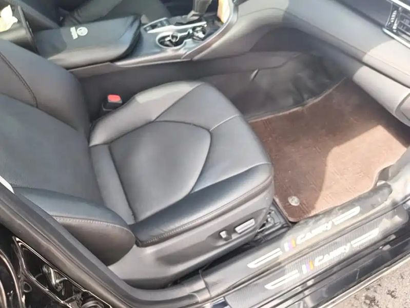 alphard camry