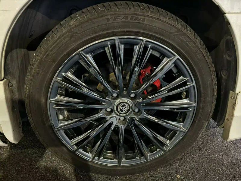 alphard alphard