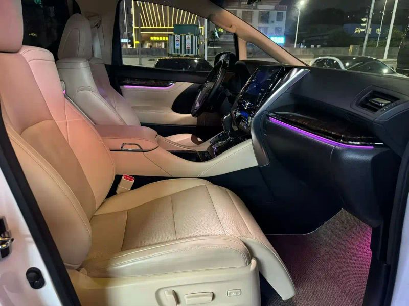 alphard alphard