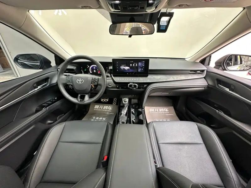 alphard camry