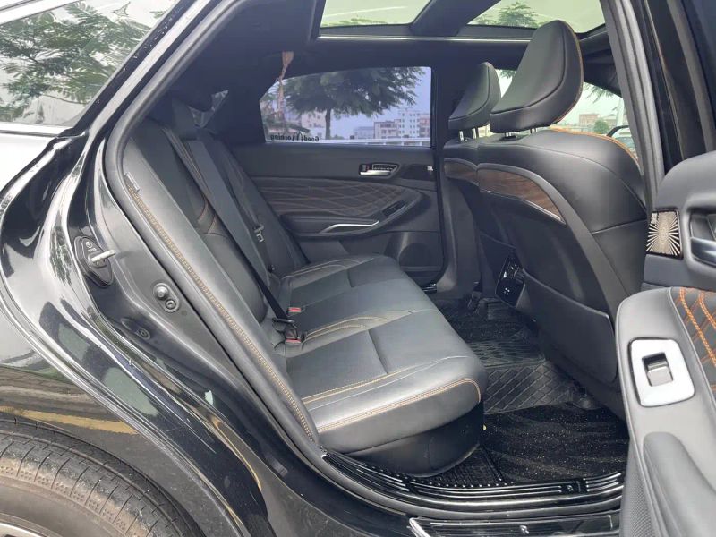 alphard avalon