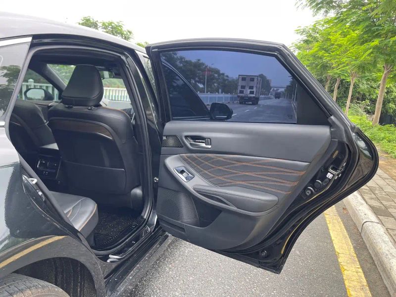 alphard avalon
