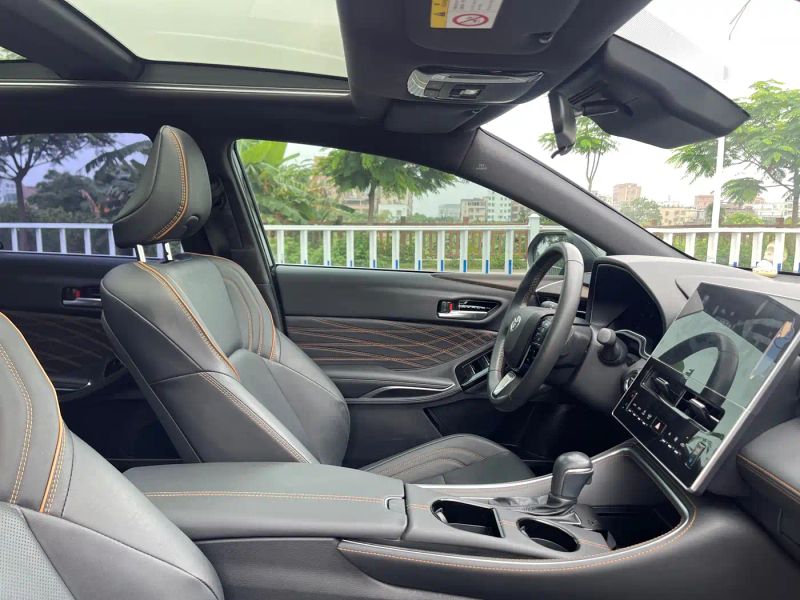 alphard avalon