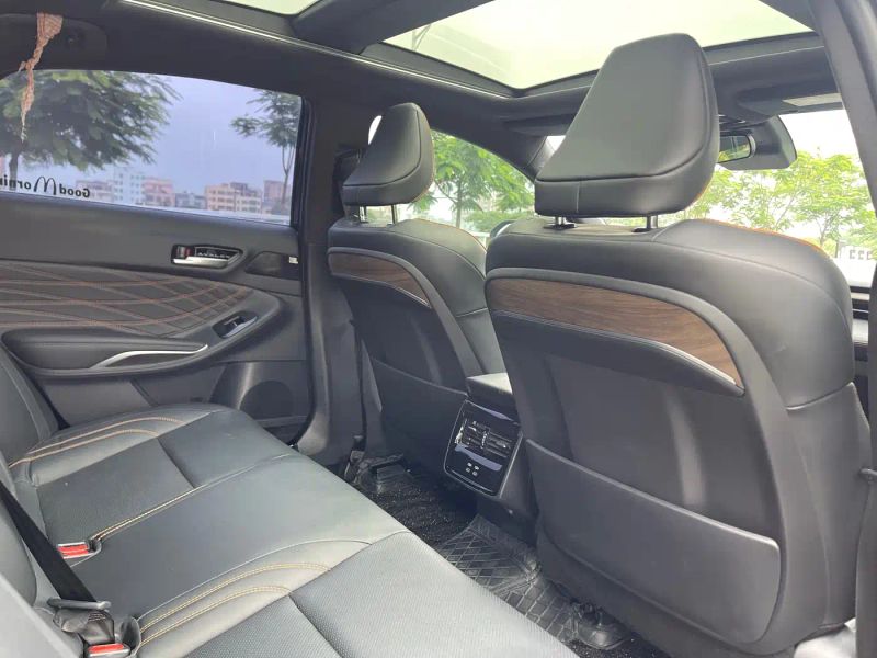 alphard avalon