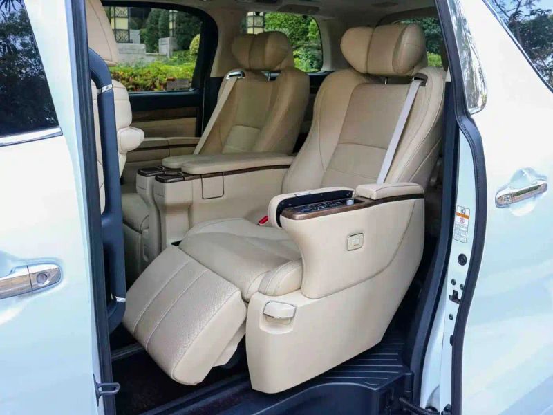 alphard alphard