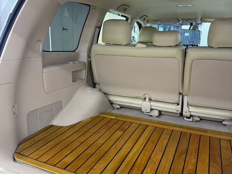 alphard land_cruiser