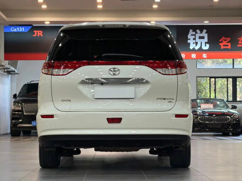 alphard previa
