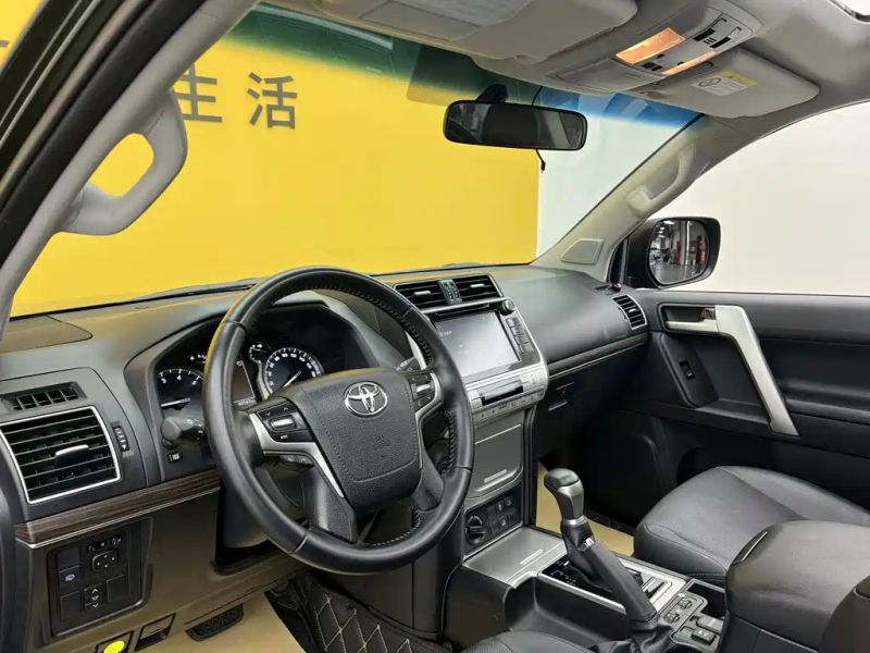 alphard prado