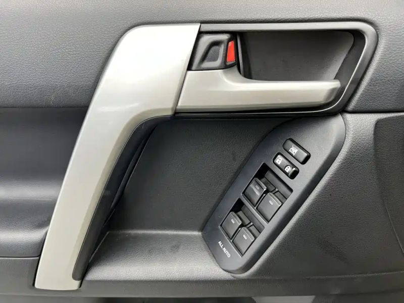 alphard prado
