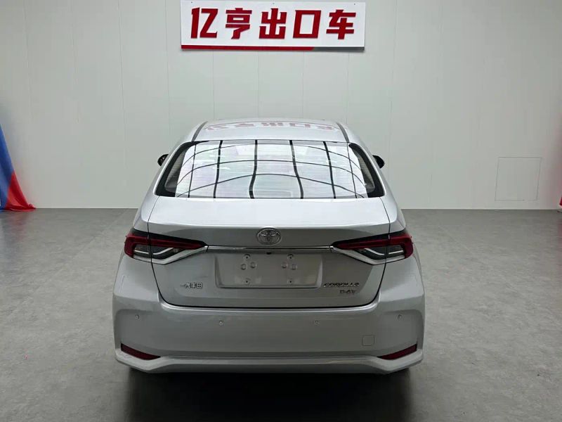 alphard corolla