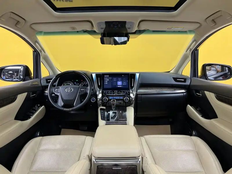 alphard alphard