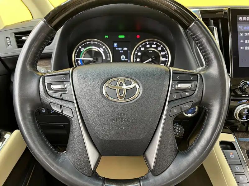 alphard alphard