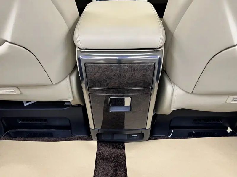 alphard alphard