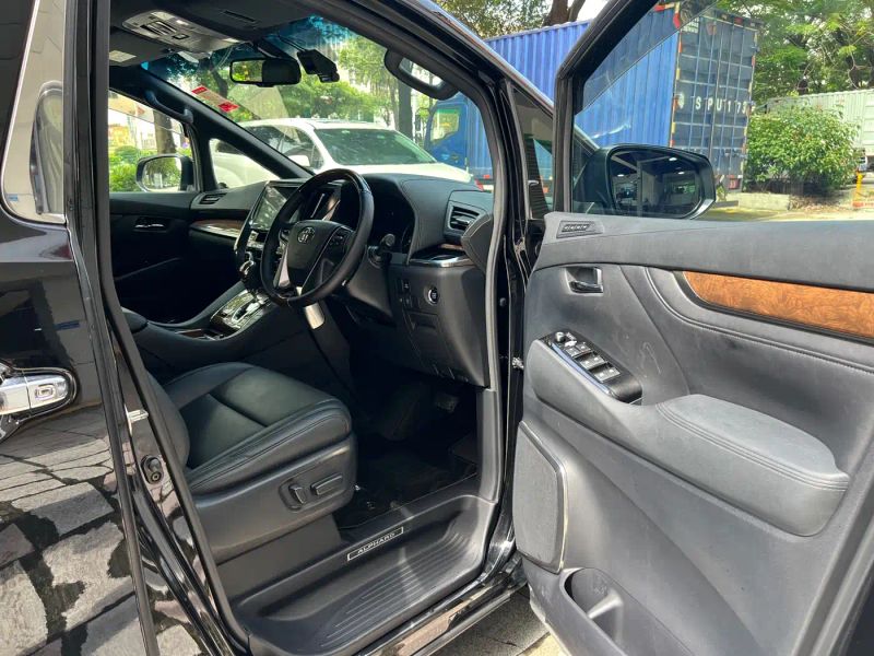 alphard alphard