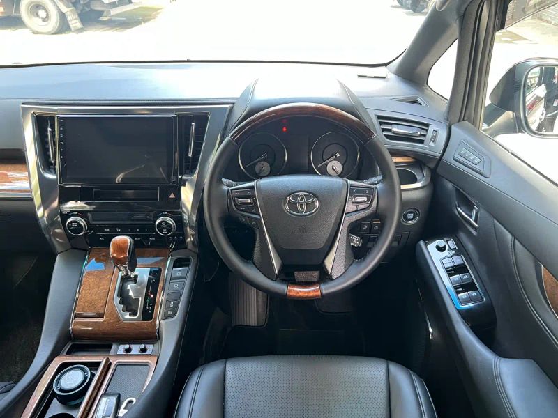 alphard alphard
