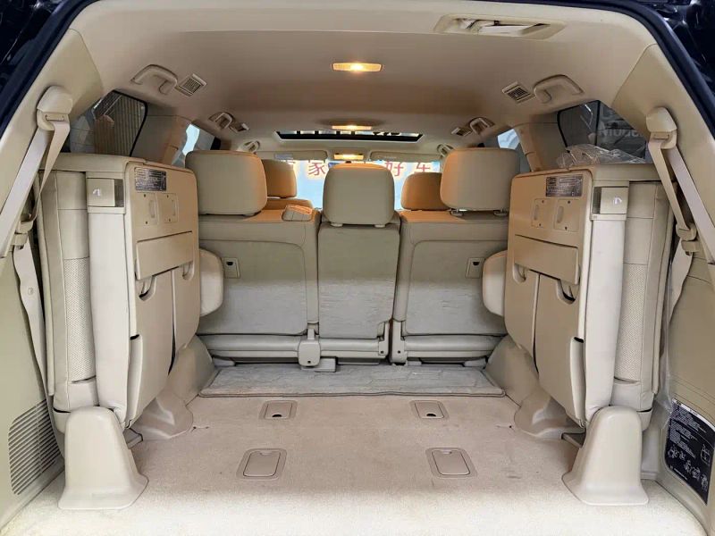 alphard land_cruiser