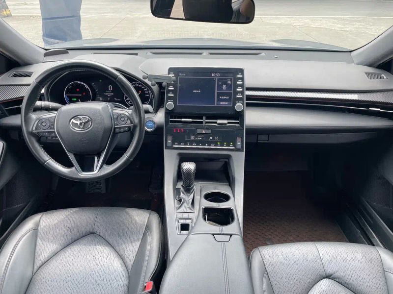 alphard avalon