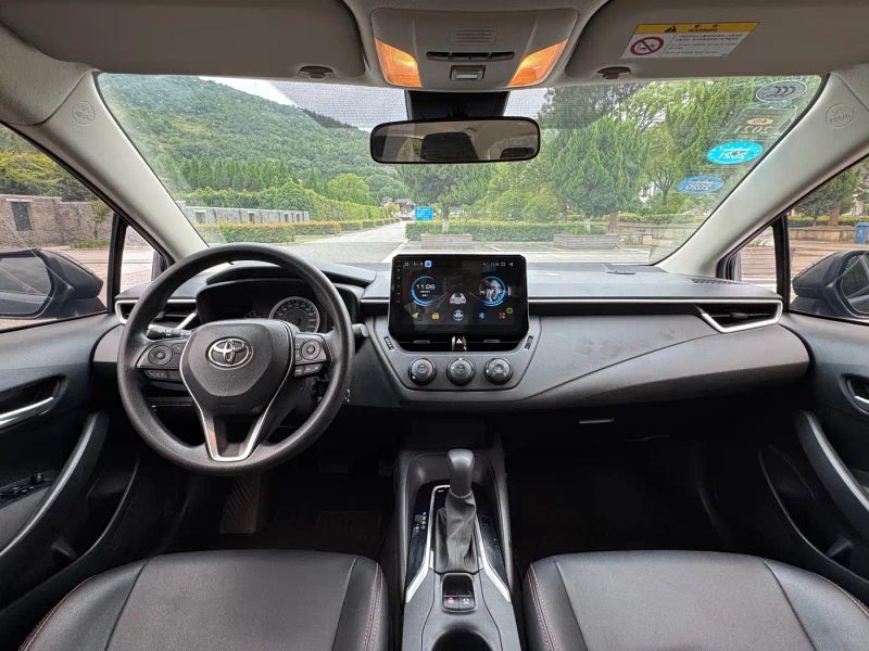 alphard corolla