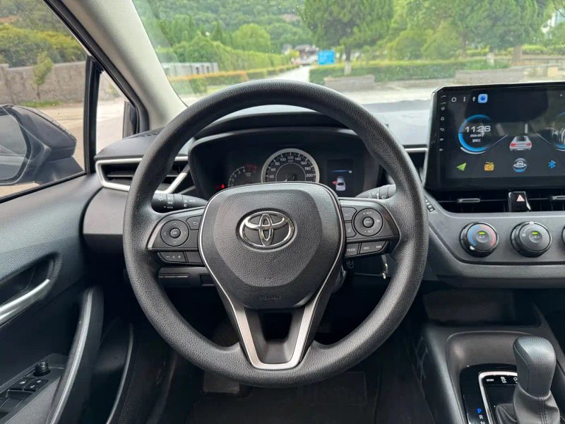 alphard corolla