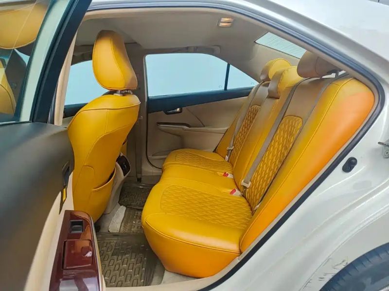 alphard camry