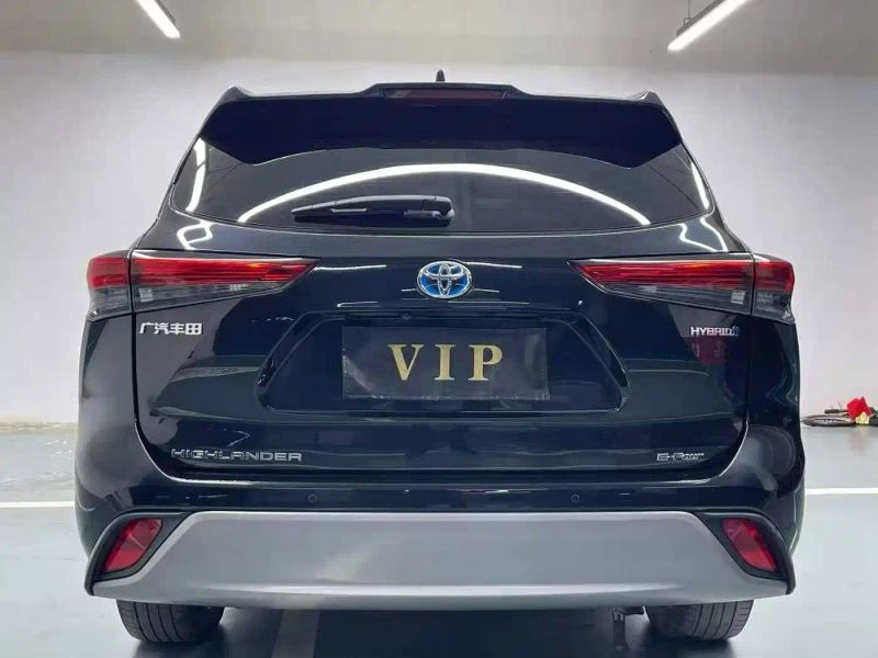 alphard highlander