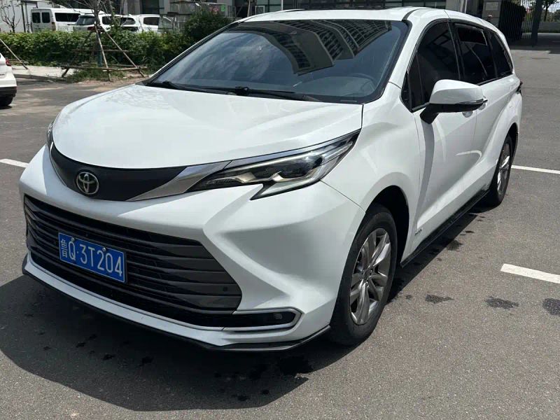 alphard sienna