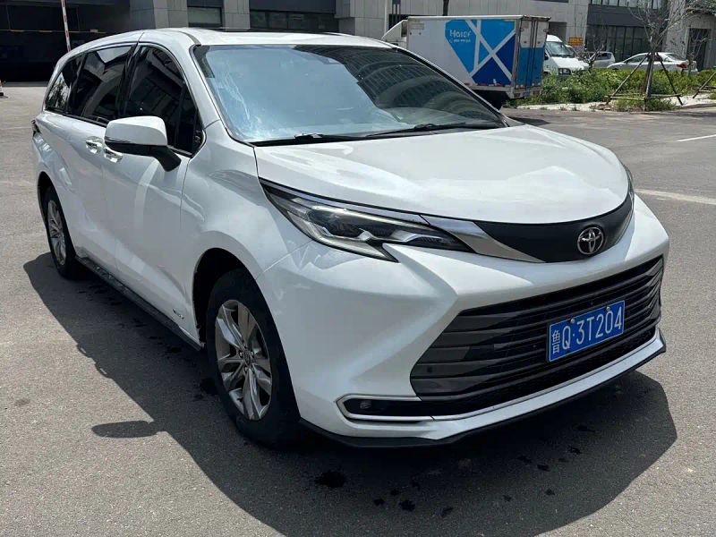 alphard sienna