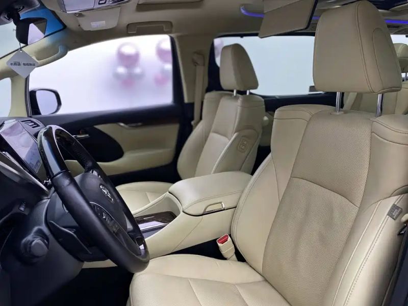 alphard alphard
