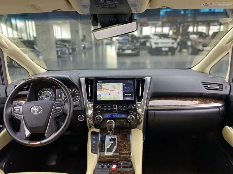 alphard alphard