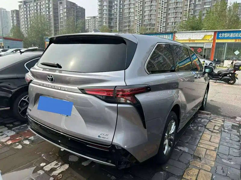 alphard sienna