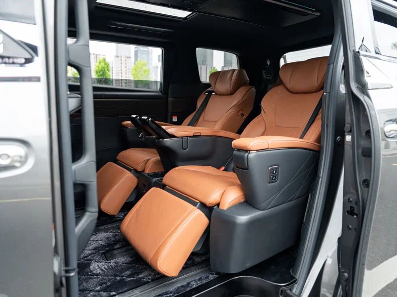 alphard alphard