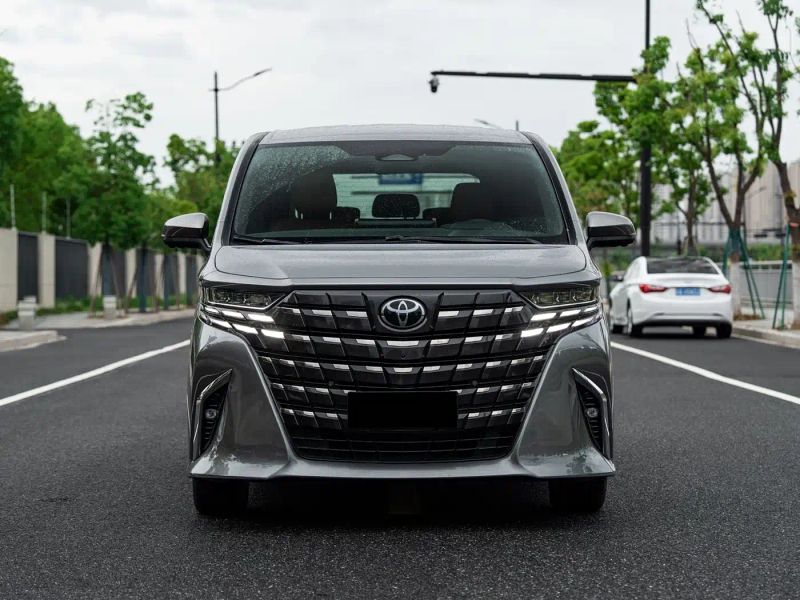 alphard alphard