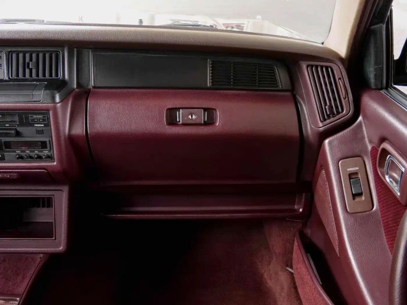 alphard crown