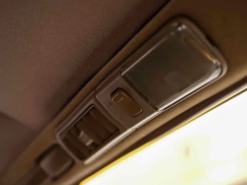 alphard crown