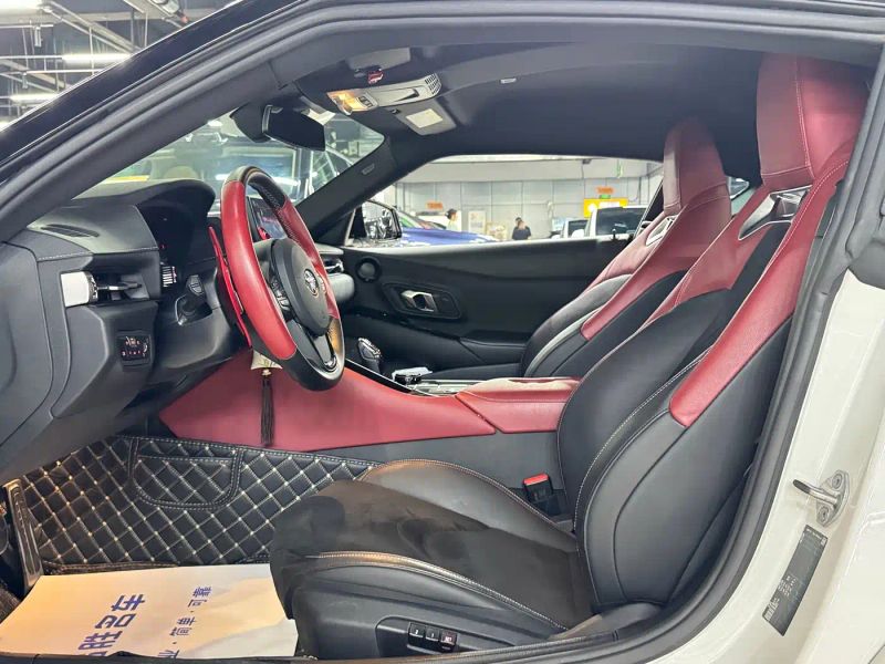 alphard supra