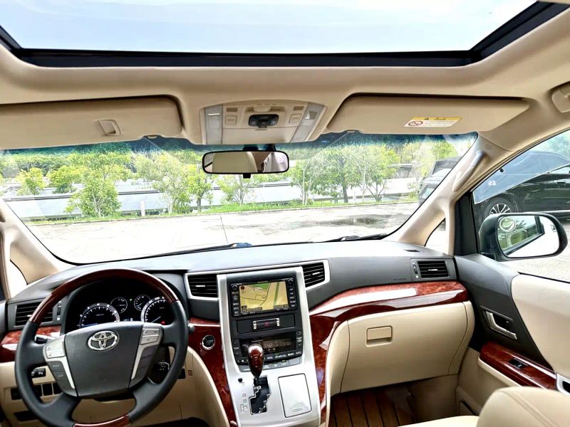 alphard alphard
