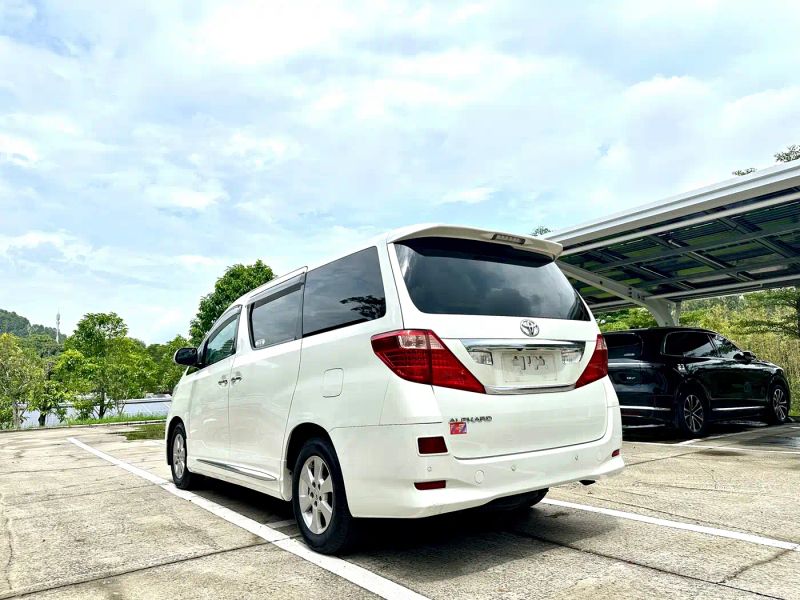 alphard alphard