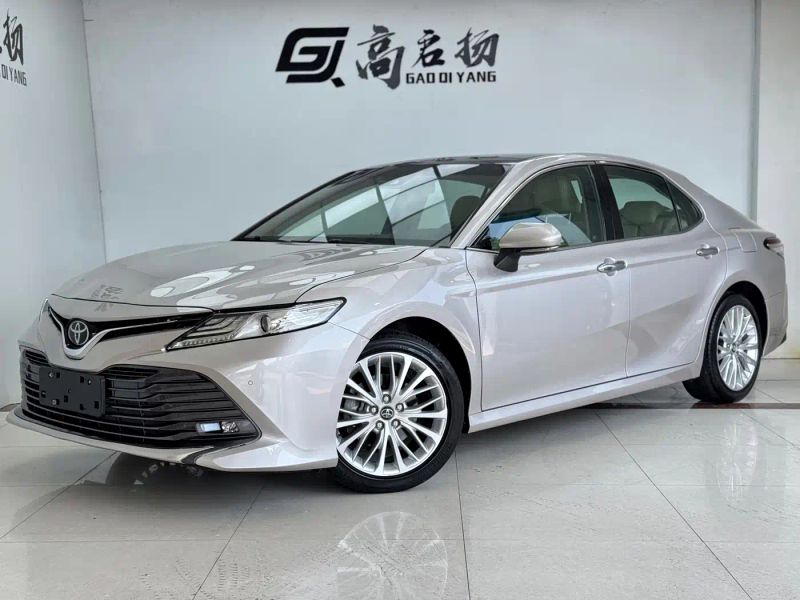 alphard camry