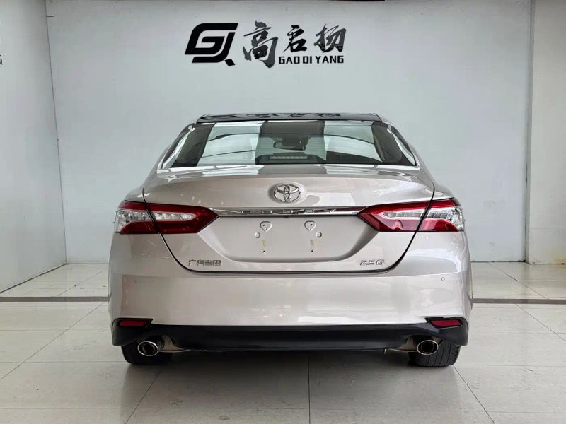 alphard camry