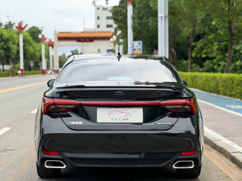 alphard avalon