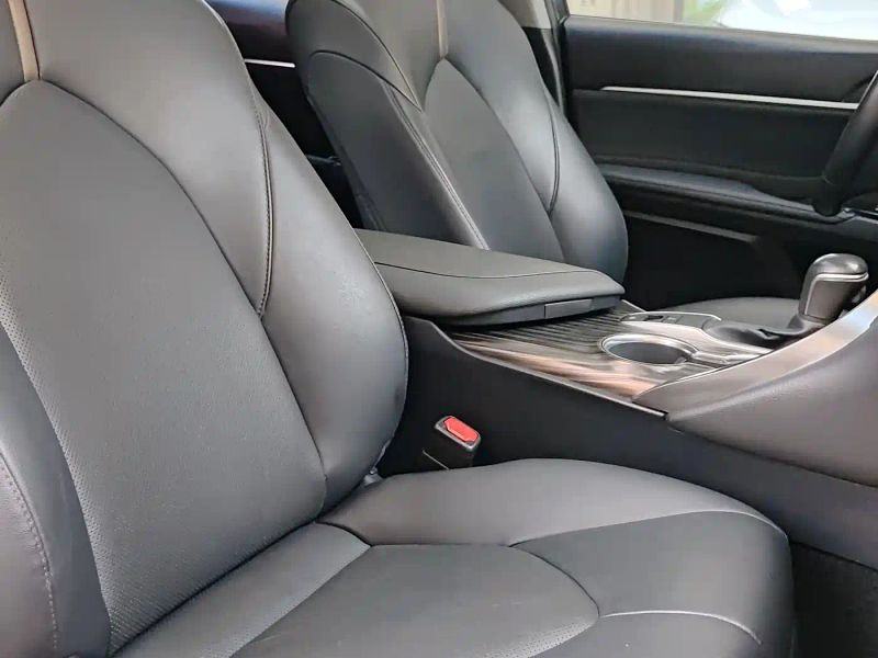 alphard camry