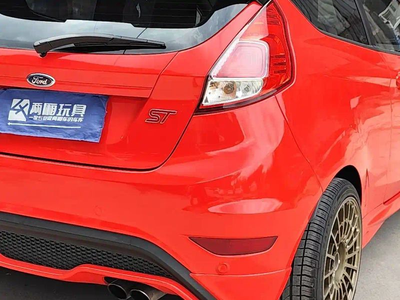 mondeo fiesta