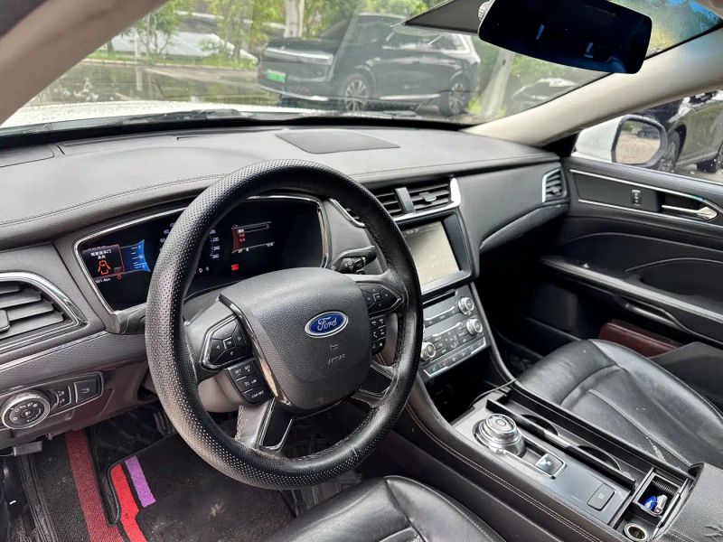 mondeo taurus