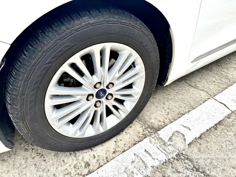 mondeo taurus