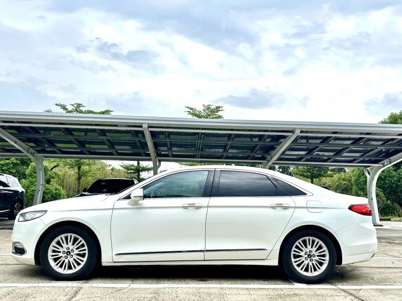 mondeo taurus